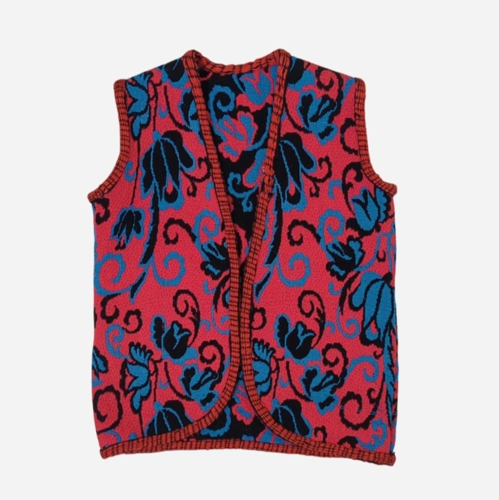 60s Red & blue floral psychedelic knitted vestMeasurements‎ in inches laid flat